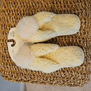 NWT Lemon Slippers